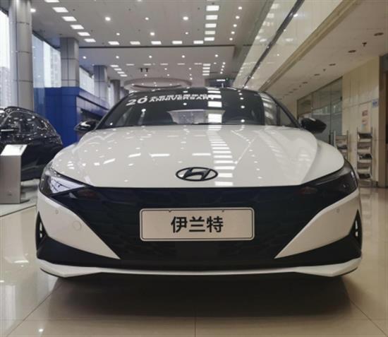 北京现代20周年感恩信赖 纪念款车型到店