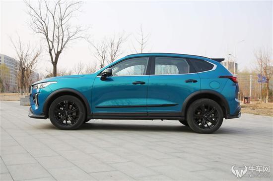 10万价位不可多得的运动SUV 试驾哈弗赤兔