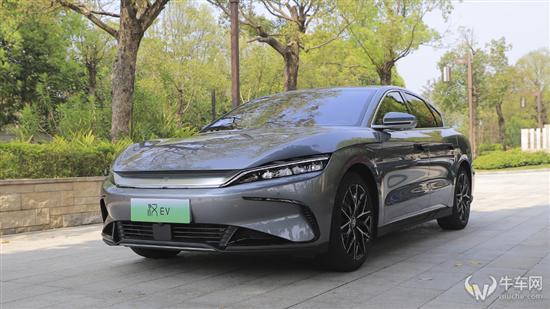 25万级电车推荐：零跑C01/小鹏P7/比亚迪汉