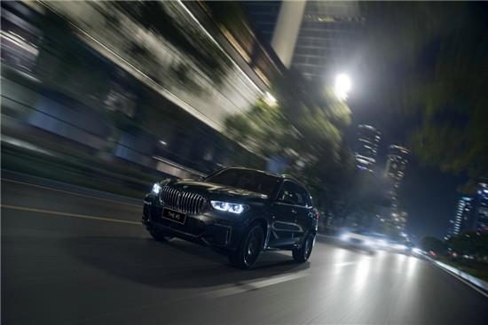 全新BMW X5给你真正无缝的车上智能数字生活