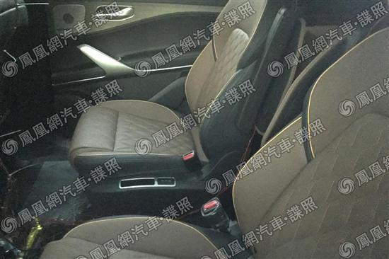 腾势全新电动SUV路试谍照 定位6座中大型SUV