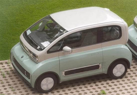 2023款宝骏KiWi EV实车曝光 将在8月上市