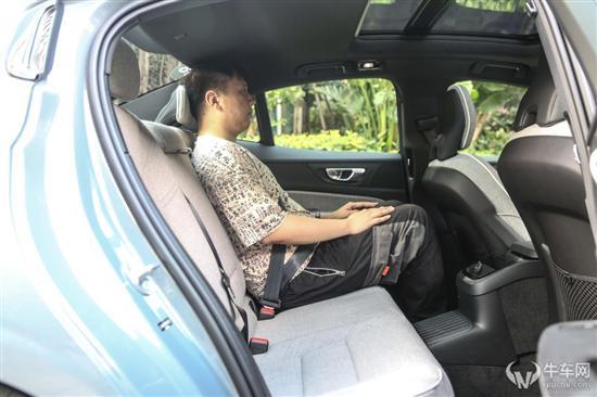 能否成为小众中的热门？试驾沃尔沃S60 T8