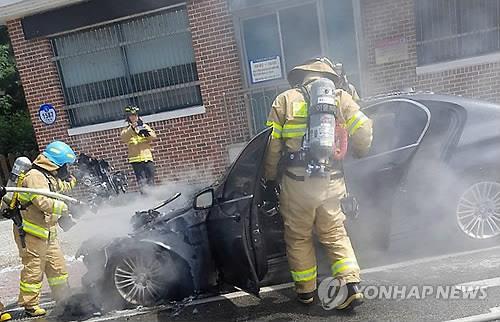 韩国两天之内再添两起宝马汽车起火事件