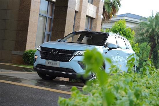 听说人民需要混动SUV？试驾五菱星辰混动版