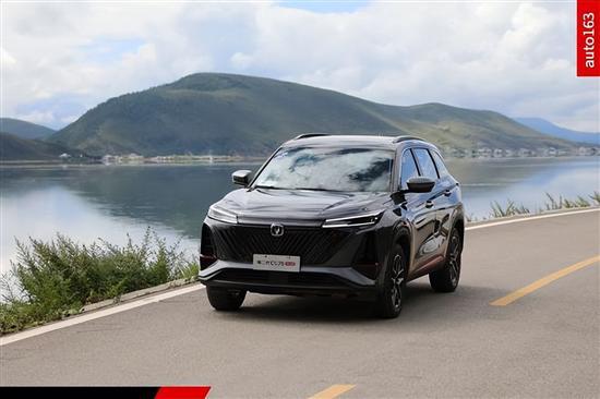 8年销售160万辆 长安CS75系列有何魅力