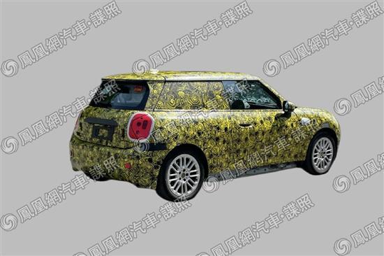 国产光束电动MINI COOPER S路试车谍照曝光