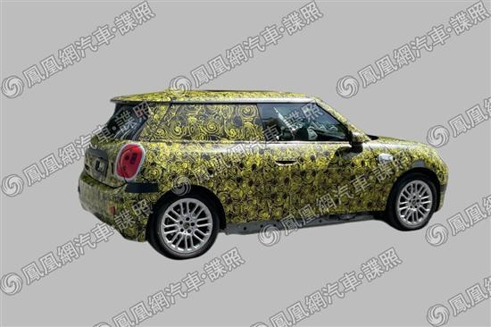 国产光束电动MINI COOPER S路试车谍照曝光